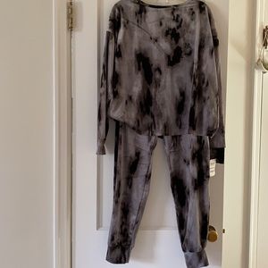 JENNI - Velour 2 piece